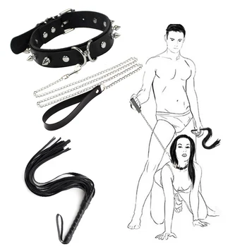 BDSM Bondage Kit Sex Toys Pour Femme Fouet Collier Laisse Chaîne en Acier Limite de Punir les Colliers Fétiche Esclave Sex Jeux pour Adultes